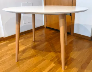 Mesa extensible ovalada blanca nórdica