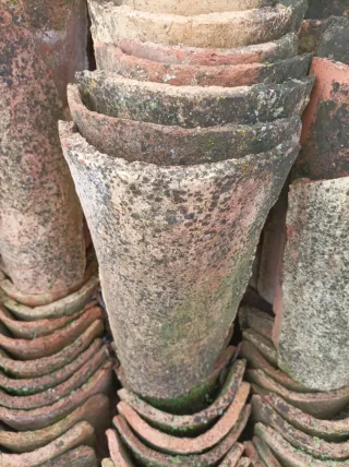 Tejas antiguas de barro