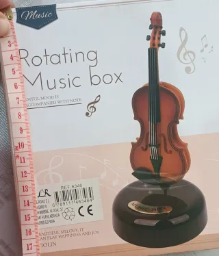 Caja de música giratoria violín Nueva. 5€!!