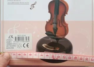 Caja de música giratoria violín Nueva. 5€!!