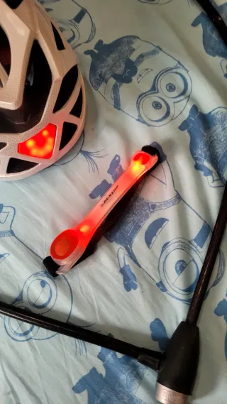 2 Bicicletas Decathlon y Accesorios