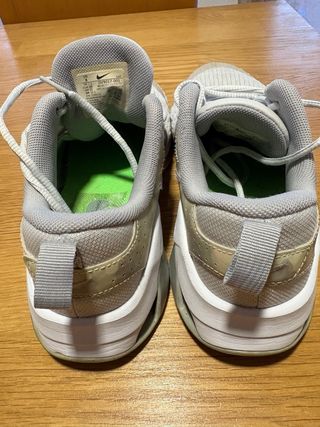 Zapatillas Nike Bella Mujer Blanco/Gris