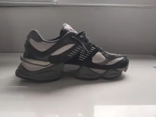 New Balance 9060 Zapatillas Negras/Grises