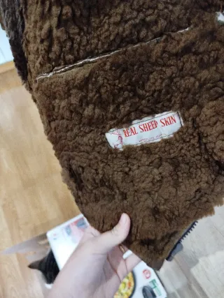 Chaleco de piel de oveja auténtica