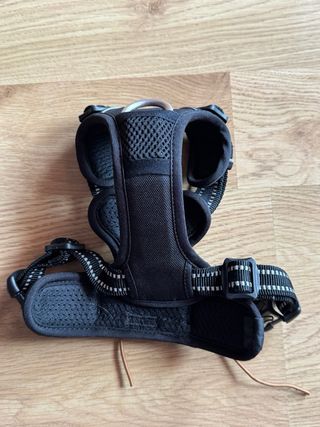 Arnés anti-tirones Truelove negro