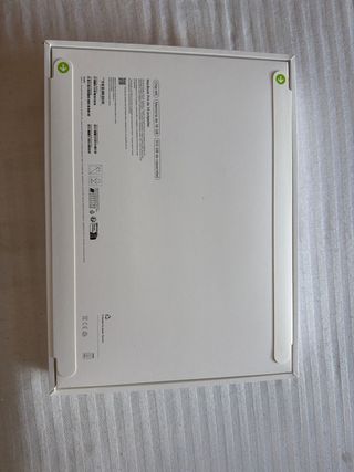 MacBook Pro M5 Sin abrir