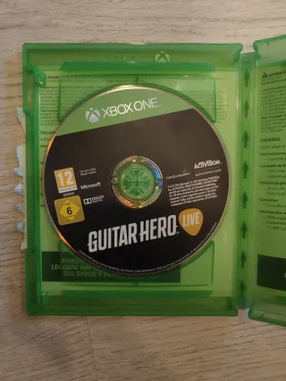 Guitarra y Juego Guitar Hero Live Xbox One