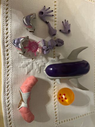 Bandai Dragon Ball S.H. (SH) Figuarts Frieza