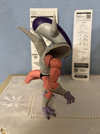 Bandai Dragon Ball S.H. (SH) Figuarts Frieza