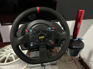 Simulador Thrustmaster Completo con play, TV ...