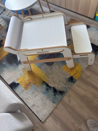 Mesa y silla infantil para dibujar