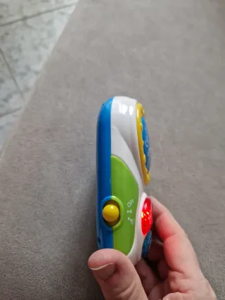 Mando musical infantil( el movil no va es de regal