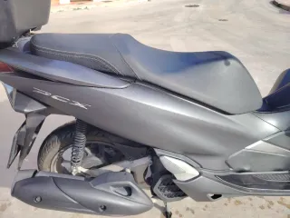 Honda PCX 125cc Scooter