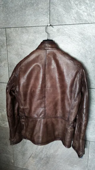 Cazadora de cuero Massimo Dutti