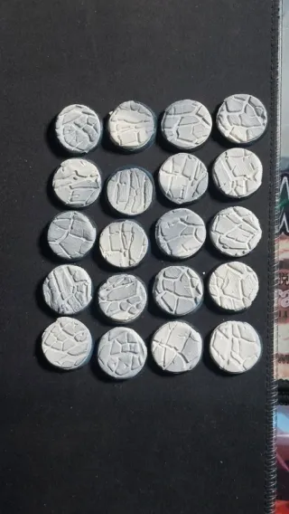 Basi per miniature Warhammer