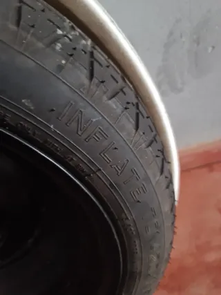 Rueda de recambio Toyota