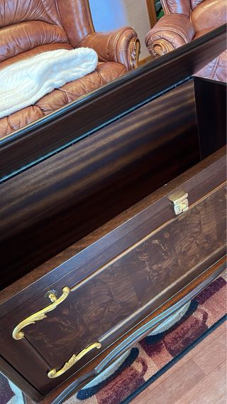 Baúl vintage madera noble estilo clásico