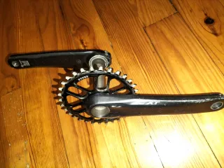 Bielas Shimano Deore XT.