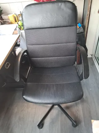 Mesa escritorio inclinable + silla