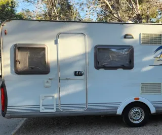 Caravana Knaus Sudwind 550