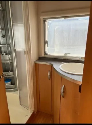 Caravana Knaus Sudwind 550