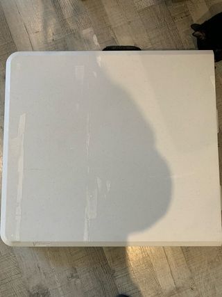 Mesa plegable blanca para camping/playa