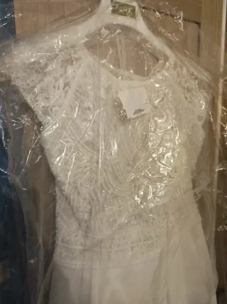 Colección Arango talla42 sin arreglos nuevo