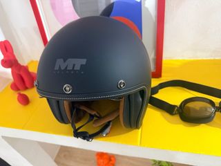 Casco MT Le Mans 2 Negro Nuevo