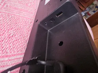 Barra de Sonido Samsung T400 Bluetooth Negra