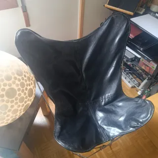 Silla Mariposa Cuero y Metal Negra