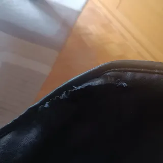 Silla Mariposa Cuero y Metal Negra