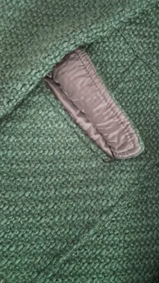 Abrigo de punto verde