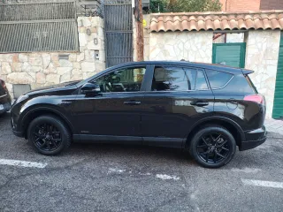 Toyota RAV4 hybrid 2018