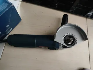 Amoladora Bosch GWS 1000 Profesional