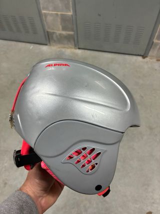 Casco de esquí Alpina plateado