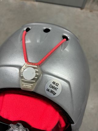 Casco de esquí Alpina plateado