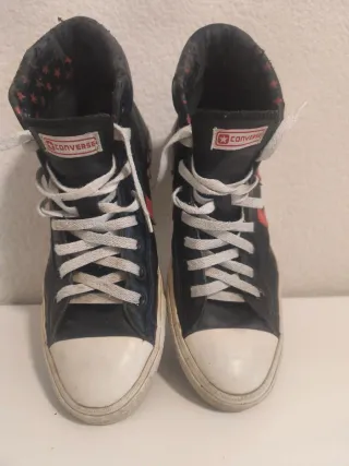 Zapatillas Converse altas negras y rojas