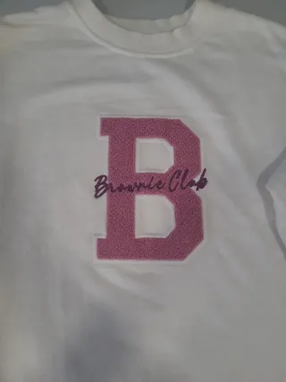 Sudadera Brownie con letras B