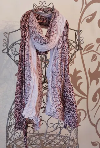 FOULARD SIN ESTRENAR