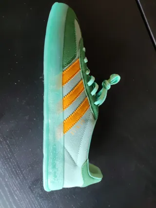 Bambas deportivas Verdes y Naranjas NUEVAS