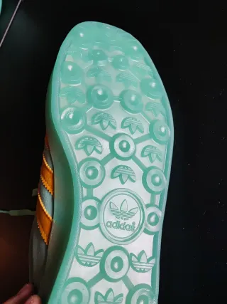 Bambas deportivas Verdes y Naranjas NUEVAS