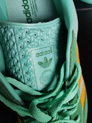 Bambas deportivas Verdes y Naranjas NUEVAS