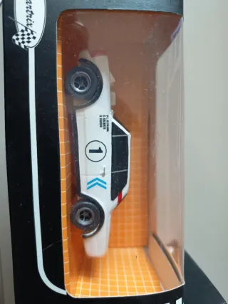 Lote 3 coches resina Cartrix Torino Reutemann