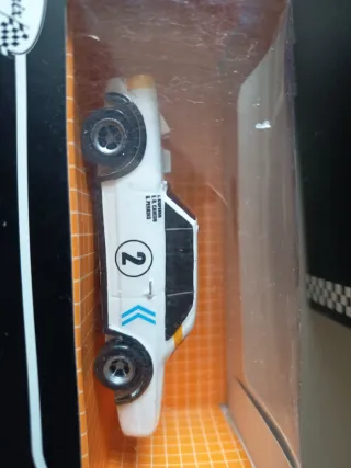 Lote 3 coches resina Cartrix Torino Reutemann