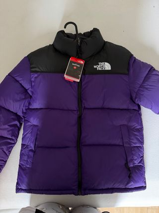 Chaqueta The North Face Morado y Negro