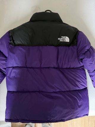 Chaqueta The North Face Morado y Negro