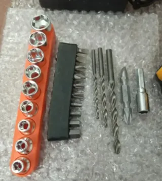 TALADRO ATORNILLADOR MULTIFUNCIONAL.