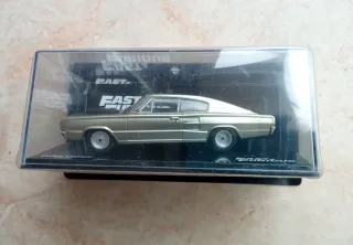 Dodge Charger. Fast Furious. Coche miniatura