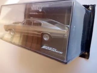 Dodge Charger. Fast Furious. Coche miniatura