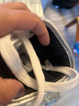 Guantes de Boxeo Leone Negros y Plateados